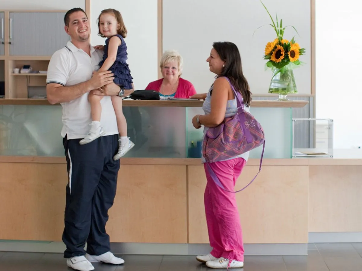 Reha mit Kind (© RehaZentren Baden-Württemberg / Petra Reiner)
