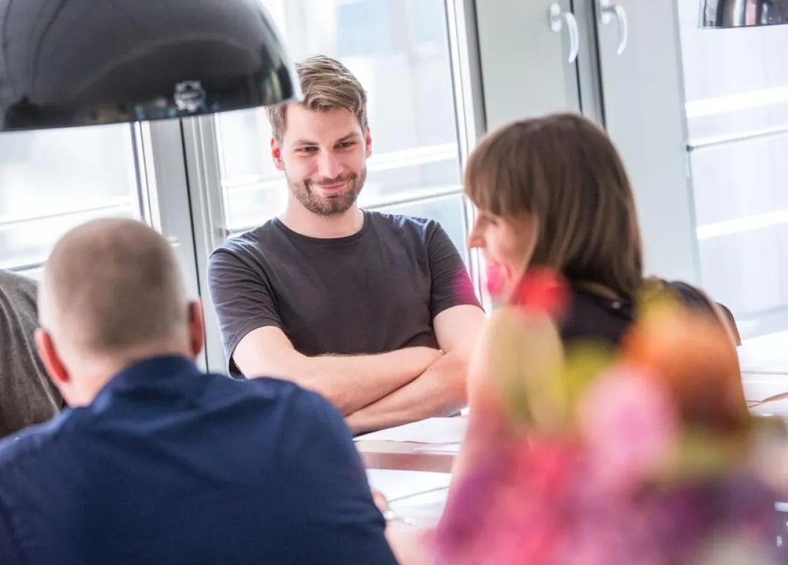 Für ihre Kunden bringt die Peter Schmidt Group Experten aller markenrelevanten Disziplinen zusammen.