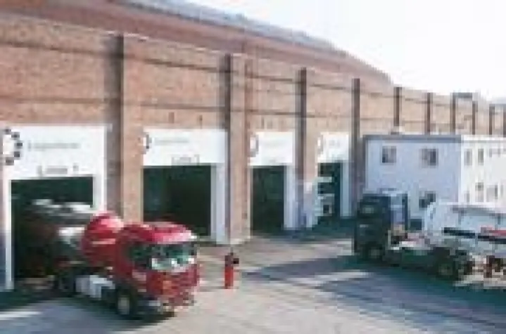 Bild: Quehenberger eröffnet Tankreinigungsanlage im Cargo Center Graz