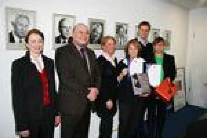 Bild: Menschen mit Handicap favorisieren Zungenreiniger