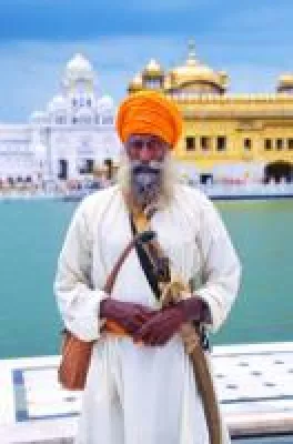 Bild: Reisen die Menschen verbinden