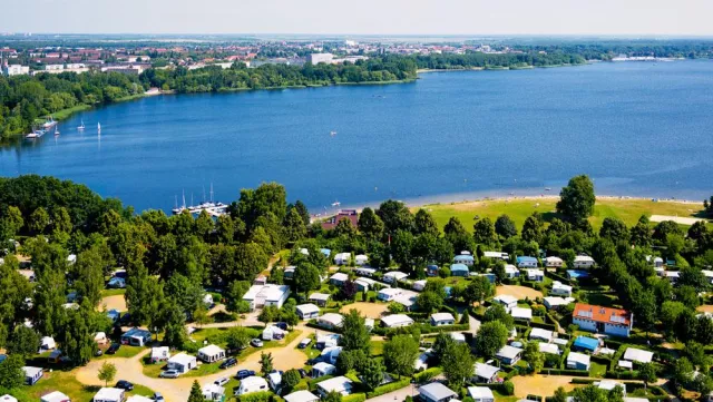 Bild: Besucherrekord am Senftenberger See