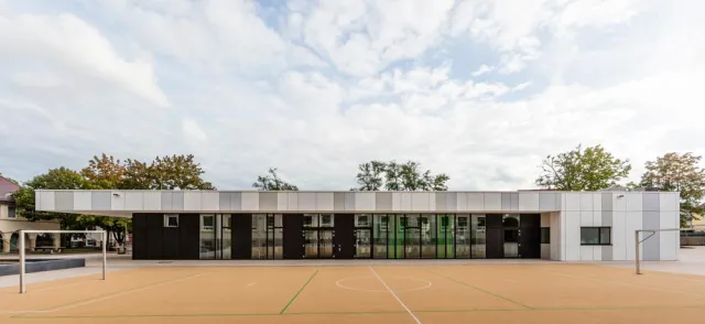 Bild: ORANGE BLU: Eine neue Mensa für die Altenburgschule