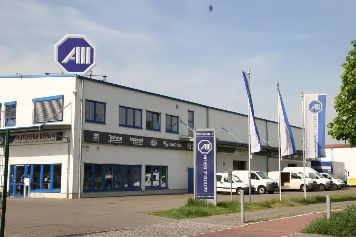 Autoteile Berlin GmbH feiert in diesem Jahr 25-jähriges Bestehen.
