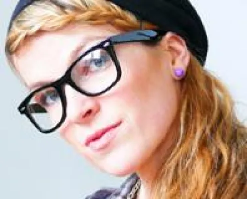 Bild: Unglaublich - aber wahr: Eine dicke Hornbrille erobert die Modewelt