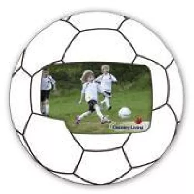 Bild: Der Rahmen ist rund - Fußball Bilderrahmen zur WM2010