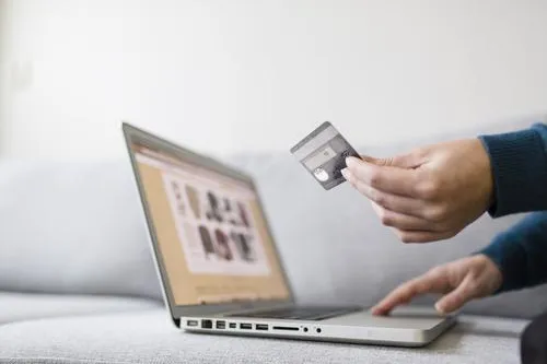 Wie und warum Google Shopping das Detailhandelsmarketing dominiert Bild: Wie und warum Google Shopping das Detailhandelsmarketing dominiert