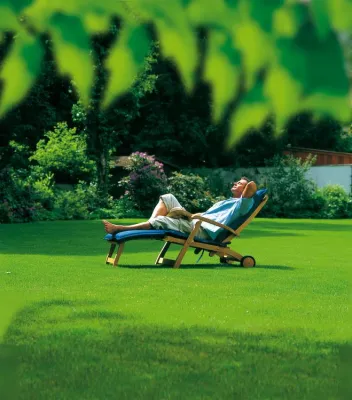 Bild: Mehr Entspannung mit pflegeleichten Gärten