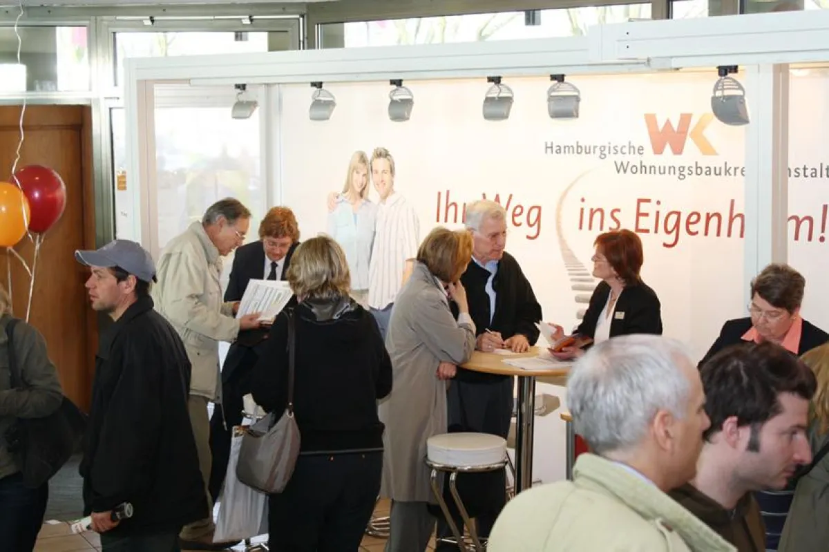 Bautipps und Beratung bieten mehr als 30 Aussteller beim Tag des Eigenheims der WK