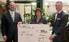 Bild: Kreissparkasse unterstützt Verein Hölderlin-Nürtingen mit 1.000 Euro