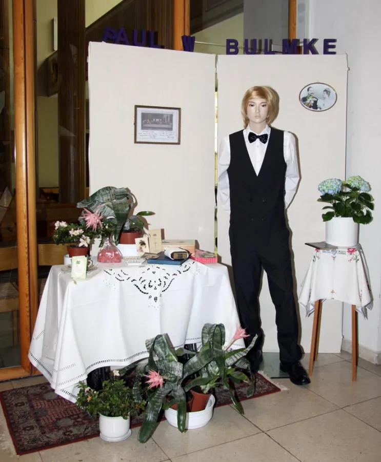 Blick auf Paul Walther Bulmke in der Ausstellung 