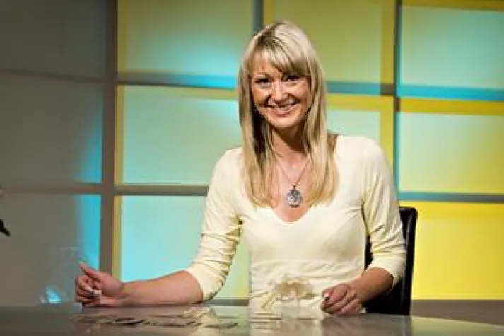 Bild: Rundumblick mit 78 Tarot-Karten bei Astro TV