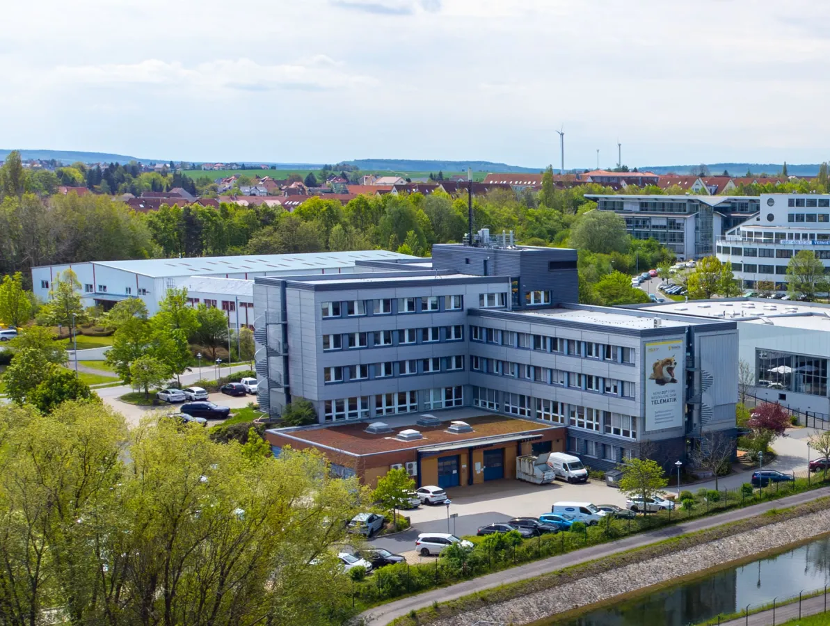 YellowFox Unternehmenszentrale in Kesselsdorf bei Dresden  (© YellowFox GmbH)