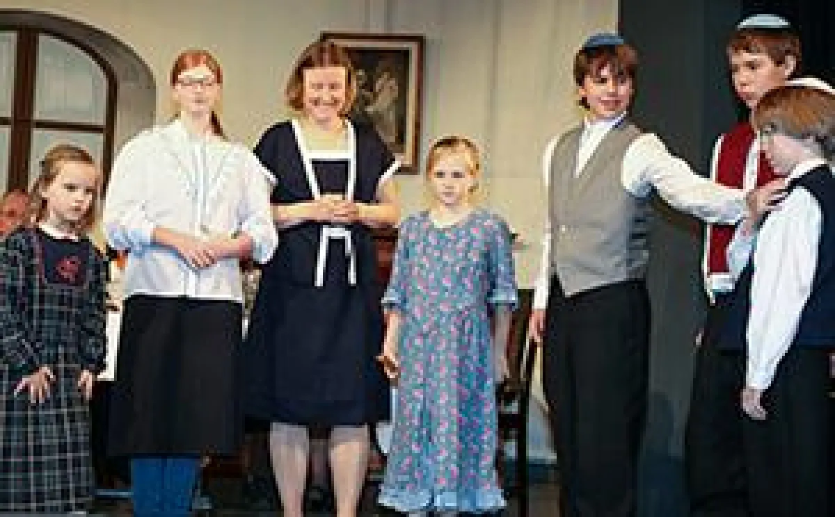 Edith Stein im Kreis ihrer Familie