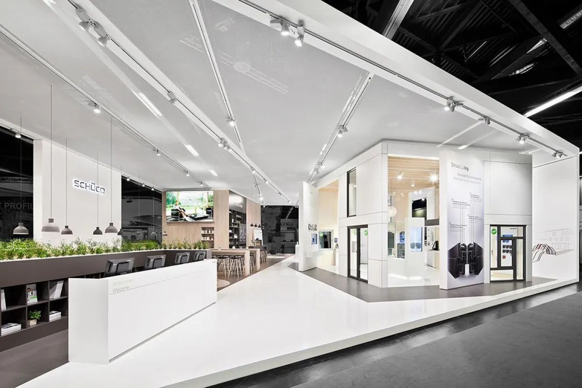 Der Markenraum visualisiert 2016 eine durchgängig wohnliche und designorientierte Gesamtatmosphäre.