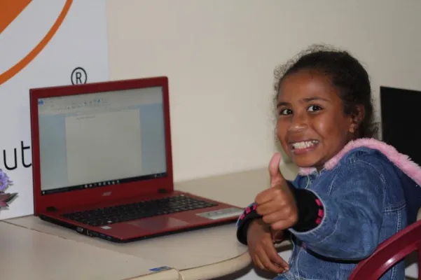 Bild: Ein Riesenschritt ins Leben – cbs gibt Jugendlichen in Brasilien eine Zukunft