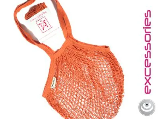 Bild: Green Fashion bei excessories – das Modelabel bietet Shopping-Bags aus Organic Cotton mit sozialen Background