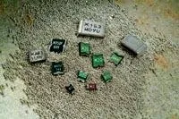 Bild: RoHS-konforme PolySwitch-Elemente für den Automotive-Markt von Raychem Circuit Protection