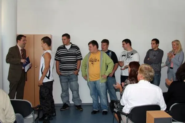 Ausbildungsplatz dank Grundausbildungslehrgang Metall Bild: Ausbildungsplatz dank Grundausbildungslehrgang Metall