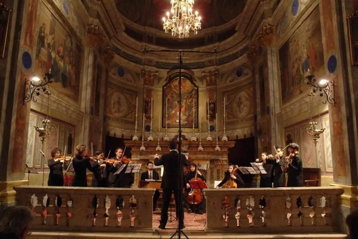 Mal für ein Wochenende nach Alessandria, um ein klassisches Konzert in einer Barockkirche zu erleben - eine Erfahrung, die man nicht vergisst.