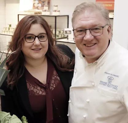 Gina Schwarz arbeitet im Veranstaltungs- und Cateringmanagement der FSGG Bild: Gina Schwarz arbeitet im Veranstaltungs- und Cateringmanagement der FSGG