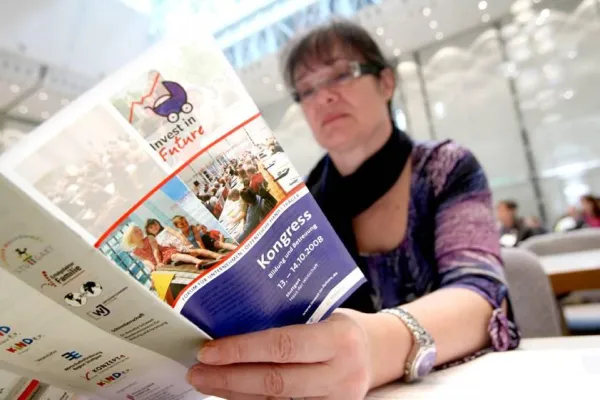 Bild: „Invest in Future“ - Innovative Bildungskonzepte umsetzen