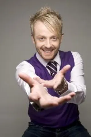 Bild: Ross Antony bei Lots of Marketeer