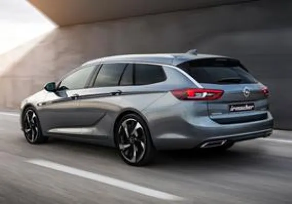Bild: Irmscher Opel Insignia zum Launch