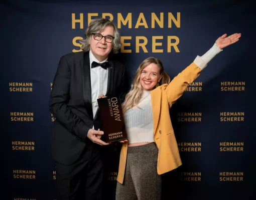 Bild: Isabell Maurer triumphiert mit Tabuthema Tod beim 16. internationalen Speaker Slam