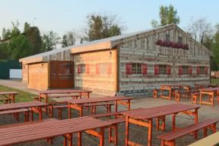 Bild: Start in die Magdeburger Grillsaison im Mai 2014