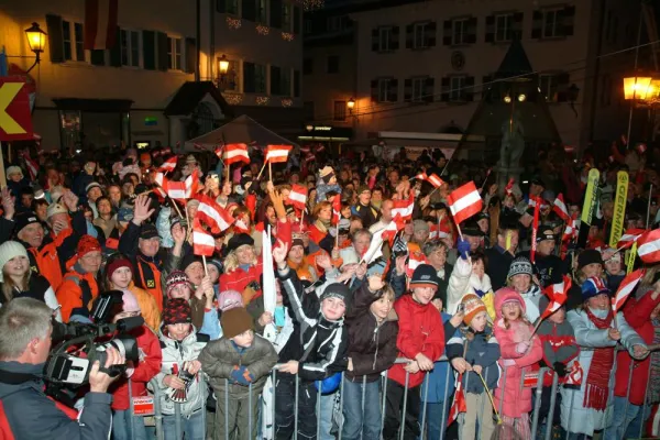Bild: 'Sonne, Schnee und Partywoche' in Zell am See-Kaprun: Pinzgauer Partylaune mit kernigen Country-Klängen
