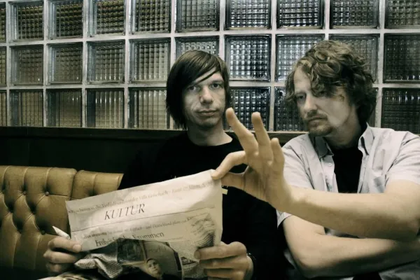 Musik-Abend im karvana – der unverschämt brillante Poetryclub spielt Bild: Musik-Abend im karvana – der unverschämt brillante Poetryclub spielt