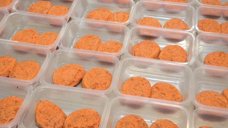Mehrweg oder Monomaterial? MULTIVAC VertriebsgmbH im Verpackungs-Check Bild: Mehrweg oder Monomaterial? MULTIVAC VertriebsgmbH im Verpackungs-Check