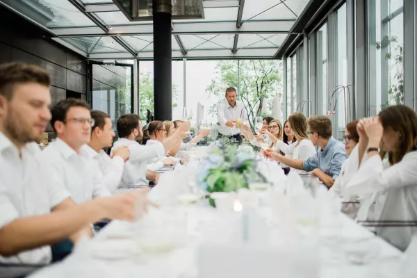 Online Solutions Group (OSG) verzeichnet 2024 als erfolgreichstes Geschäftsjahr seit 2019 Bild: Online Solutions Group (OSG) verzeichnet 2024 als erfolgreichstes Geschäftsjahr seit 2019