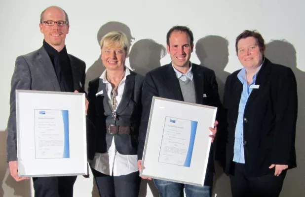 Bild: Doppelt gut: Neuenrader Werbeagentur plakart beim Südwestfalenaward 2011 ausgezeichnet