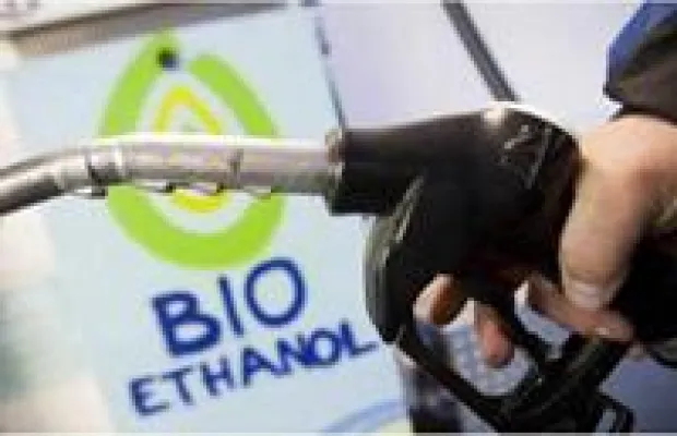 Bild: E10, der unheimliche Stoff an der Tankstelle