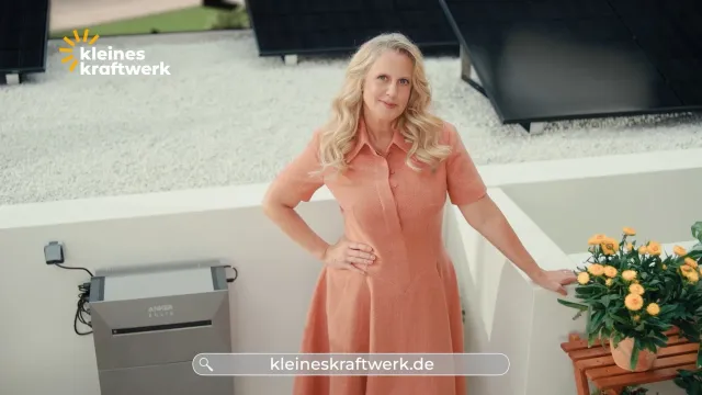 Bild: Barbara Schöneberger als Testimonial für Kleines Kraftwerk in neuer Kampagne von ZWEIFREUNDE.tv