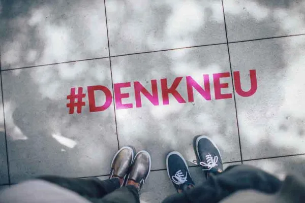 Bild: Jazzunique unterstützt Merck bei der Ausrichtung des Bundeswettbewerbs „Jugend forscht“