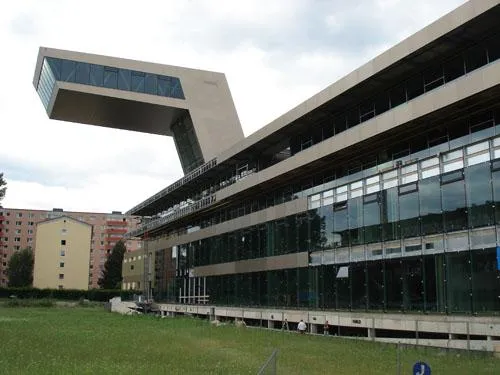 Bild: ekz.bibliotheksservice GmbH richtet neue Stadtbibliothek in Salzburg ein