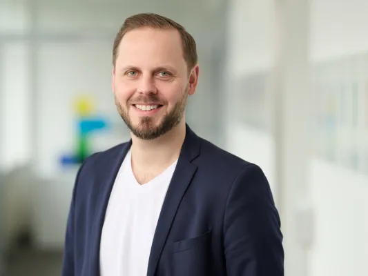 Bild: HAW Kiel entwickelt datensouveränes KI-System zur Lernunterstützung von Studierenden