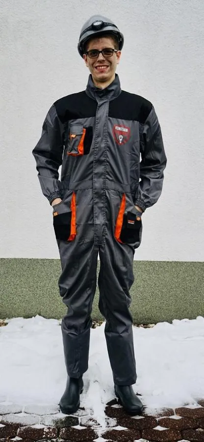 Der Feinstaub-Reiniger-Overall