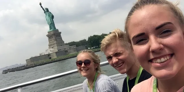 Bild: Stipendien für Hessen und Rheinland-Pfalz: 400.000 Euro für Schüleraustausch USA, weltweit und Gap Year