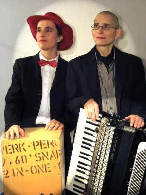 Weltweit für Frauen - Verleihung des zweiten Frauenpreises im Rheingau-Taunus-Kreis Bild: Weltweit für Frauen - Verleihung des zweiten Frauenpreises im Rheingau-Taunus-Kreis