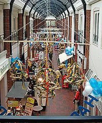 Bild: Candlelight-Shopping in der MOORBEK PASSAGE