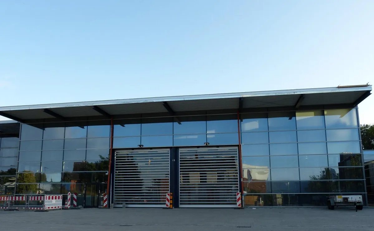 Zukunft ist heute - FRERICHS GLAS erweitert Produktionskapazitäten