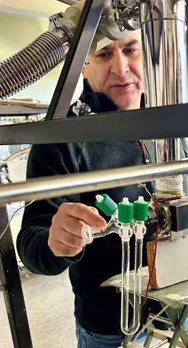 Hexastickstoff zum „Molekül des Jahres 2025“ gewählt Bild: Hexastickstoff zum „Molekül des Jahres 2025“ gewählt