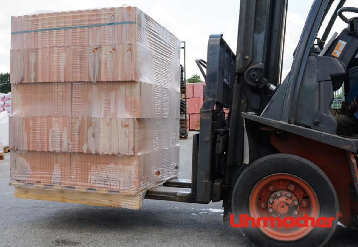 Staplerfahren und Sicherheit fotolia©alho007