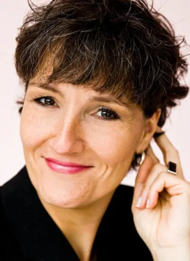 Jubiläum für das Reiss Profile: 10 Jahre Coaching mit Monika Janzon Bild: Jubiläum für das Reiss Profile: 10 Jahre Coaching mit Monika Janzon