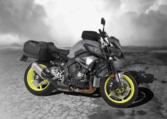 Bild: Neue Produkte für die YAMAHA MT-10, Baujahr 2016.