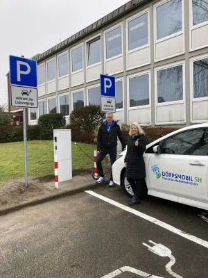 Bild: Klimafreundlich mit HanseWerk: E-Ladesäule in Hanerau-Hademarschen eröffnet